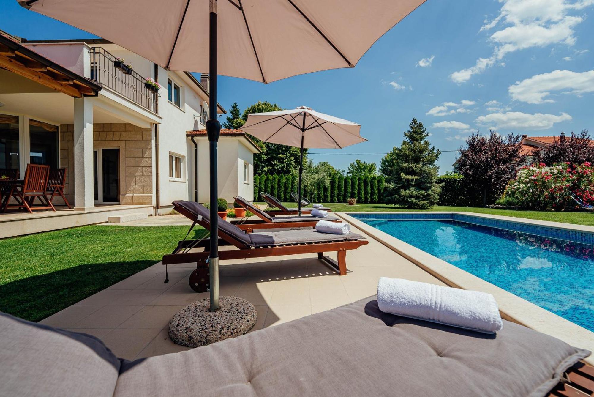 Villa Latica Donji Proložac Exteriér fotografie