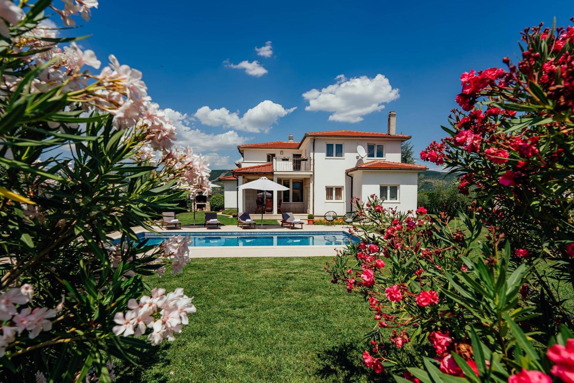 Villa Latica Donji Proložac Exteriér fotografie
